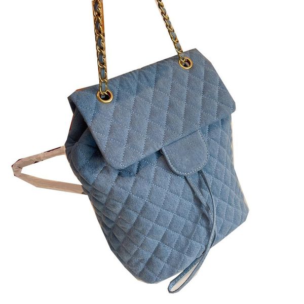 22ss classic denim mini flap backpack bags blue large capacity quilted matelasse gold metal hardware crossbody shoulder luggage designer han
22ss classic denim mini flap backpack bags blue large capacity quilted matelasse gold metal hardware crossbody shoulder luggage designer han