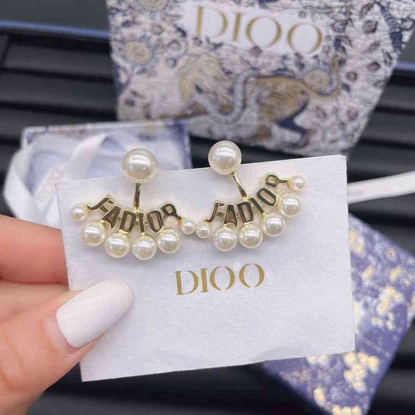 2022 factory wholesale new di home pearl earrings light luxury simple female earrings, Golden
2022 factory wholesale new di home pearl earrings light luxury simple female earrings, Golden
