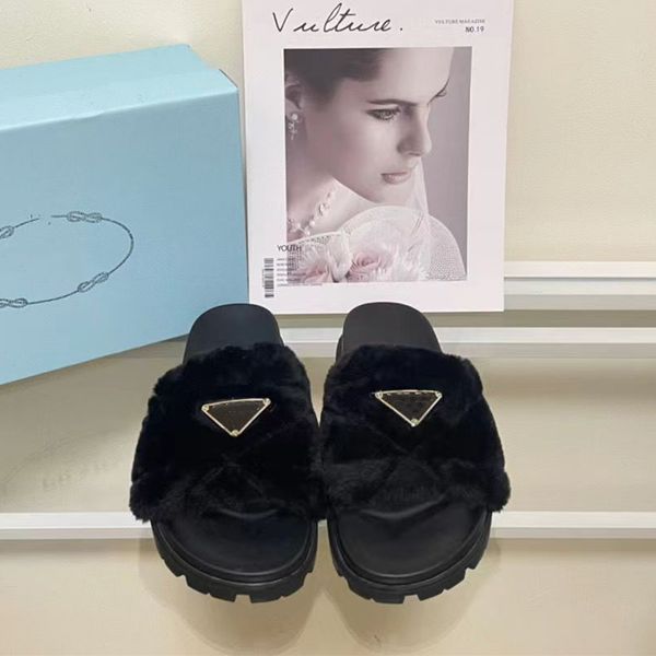 Designer Slippers Shearling Hard Bottom sandales Soft Plush Furry Open Toe Fur Slides Fuzzy Fluffy Slip on House Shoes Indoor Outdoor Slippers for Women
Designer Slippers Shearling Hard Bottom sandales Soft Plush Furry Open Toe Fur Slides Fuzzy Fluffy Slip on House Shoes Indoor Outdoor Slippers for Women