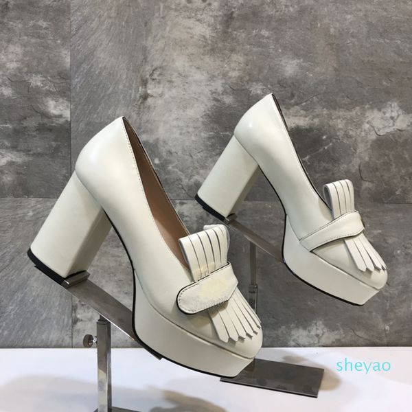 women's formal shoes spring and autumn designer slide customized stripe pattern metal buckle, Black
women's formal shoes spring and autumn designer slide customized stripe pattern metal buckle, Black