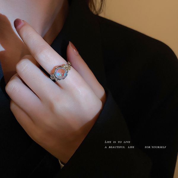 european and american crystal moonstone female niche retro style simple sweet cool ring cold style hand jewelry fashion, Silver
european and american crystal moonstone female niche retro style simple sweet cool ring cold style hand jewelry fashion, Silver