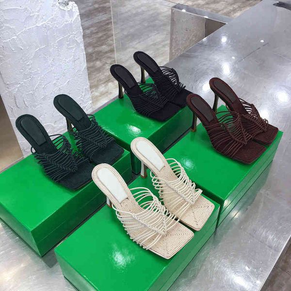 sandals summer woven mesh sandals women's high heels square head open toe temperament foreign style, wearing red outside, Black
sandals summer woven mesh sandals women's high heels square head open toe temperament foreign style, wearing red outside, Black