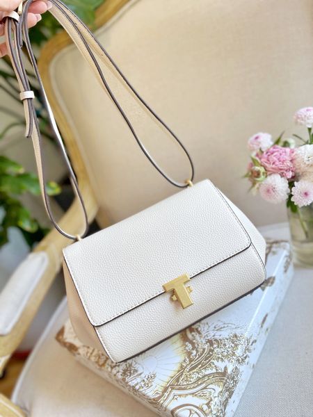 luxury designer messenger bag womens fashion womens buckle chain grey trend summer brand handbag wholesale handbags socialite
luxury designer messenger bag womens fashion womens buckle chain grey trend summer brand handbag wholesale handbags socialite