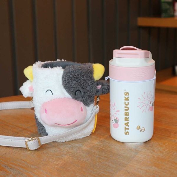 starbucks cup zodiac cute cow cover kebooker cooperation stainless steel straw accompanying thermos
starbucks cup zodiac cute cow cover kebooker cooperation stainless steel straw accompanying thermos