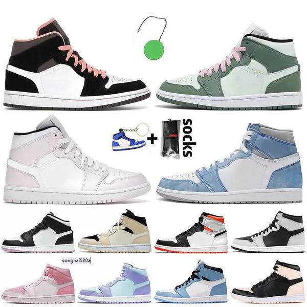 2022 jumpman 1 1s basketball shoes men women running sneakers sports shoes high og lucky green hyper royal university blue smoke grey j og d, Black
2022 jumpman 1 1s basketball shoes men women running sneakers sports shoes high og lucky green hyper royal university blue smoke grey j og d, Black