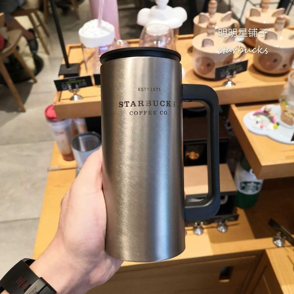 starbucks cup shows its natural color, retro industrial style, double-layer stainless steel table water cup handle, mug with cover
starbucks cup shows its natural color, retro industrial style, double-layer stainless steel table water cup handle, mug with cover