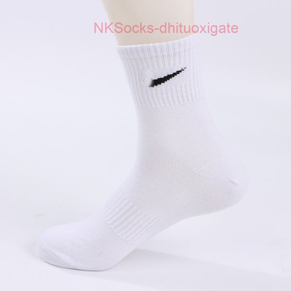fashion men's socks classic hook brand combed cotton sweat absorbing breathable medium tube sports striped solid sock casual men women, Black
fashion men's socks classic hook brand combed cotton sweat absorbing breathable medium tube sports striped solid sock casual men women, Black