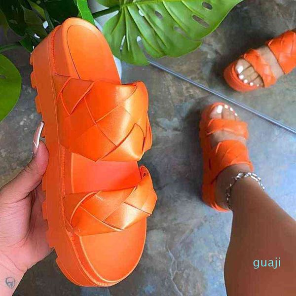 style slippers in one line thick bottom muffin slippers large size women's shoes, Black
style slippers in one line thick bottom muffin slippers large size women's shoes, Black