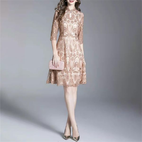casual dresses elegant and elegant heavy industry embroidery improved cheongsam dress with thin waist medium length autumn zy710-1 tple, Black;gray
casual dresses elegant and elegant heavy industry embroidery improved cheongsam dress with thin waist medium length autumn zy710-1 tple, Black;gray