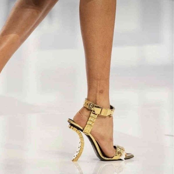 dress shoes show gold luxury deformed heel super high fashion metal 10cm sandals women, Black
dress shoes show gold luxury deformed heel super high fashion metal 10cm sandals women, Black