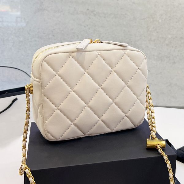 women handbags shoulder clutch bags totes black classic handbag diamond quilted bag chains double flap medium genuine leather cross body 00
women handbags shoulder clutch bags totes black classic handbag diamond quilted bag chains double flap medium genuine leather cross body 00