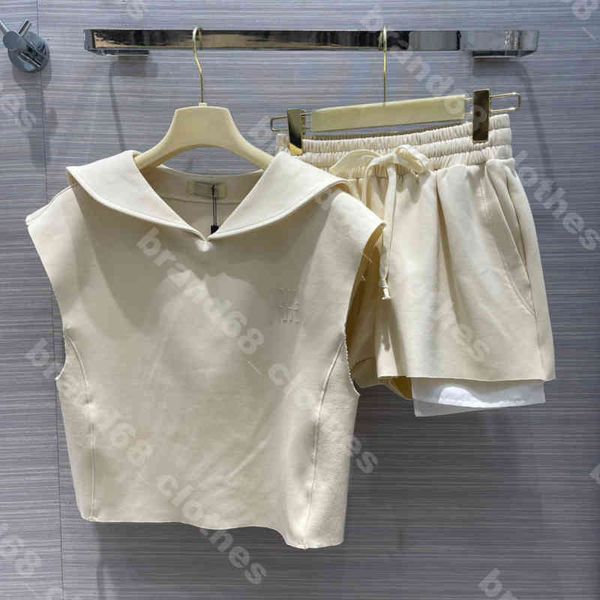 22ss designer womens two piece pants simple white hoodies tanks sweat suit t-shirt with short set gym outfit fashion letter casual tracksuit
22ss designer womens two piece pants simple white hoodies tanks sweat suit t-shirt with short set gym outfit fashion letter casual tracksuit