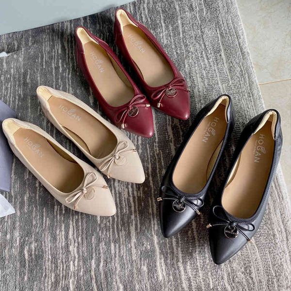 dress shoes comfortable professional casual women's shoes sheepskin pointed anti slip flat shallow mouth bow soft bottom work versatile, Black
dress shoes comfortable professional casual women's shoes sheepskin pointed anti slip flat shallow mouth bow soft bottom work versatile, Black