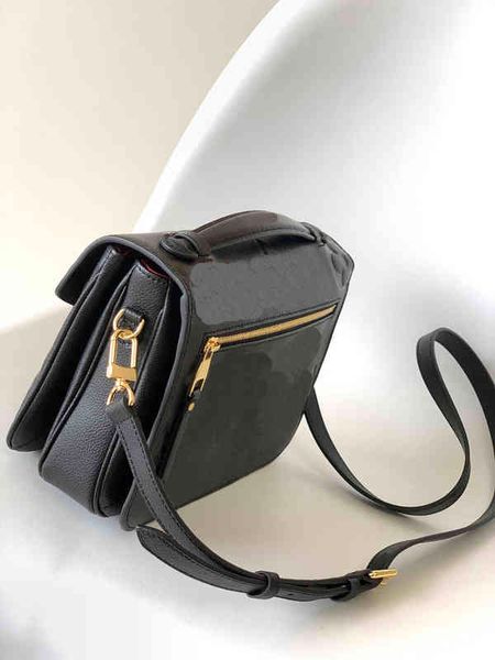 3a 2022 designer chain brand designer pu leather crossbody bags for women 2021 simple fashion shoulder bag lady luxury small handbags 5
3a 2022 designer chain brand designer pu leather crossbody bags for women 2021 simple fashion shoulder bag lady luxury small handbags 5