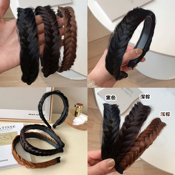Yang Zi same fishbone wig hair women's 2022 new simulation fried dough twist braid hairs hoop hairpin net red headdress
Yang Zi same fishbone wig hair women's 2022 new simulation fried dough twist braid hairs hoop hairpin net red headdress