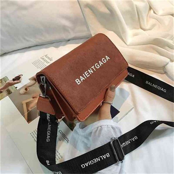 net red black women's new fashion versatile frosted simple hong kong style small square bag broadband single shoulder
net red black women's new fashion versatile frosted simple hong kong style small square bag broadband single shoulder