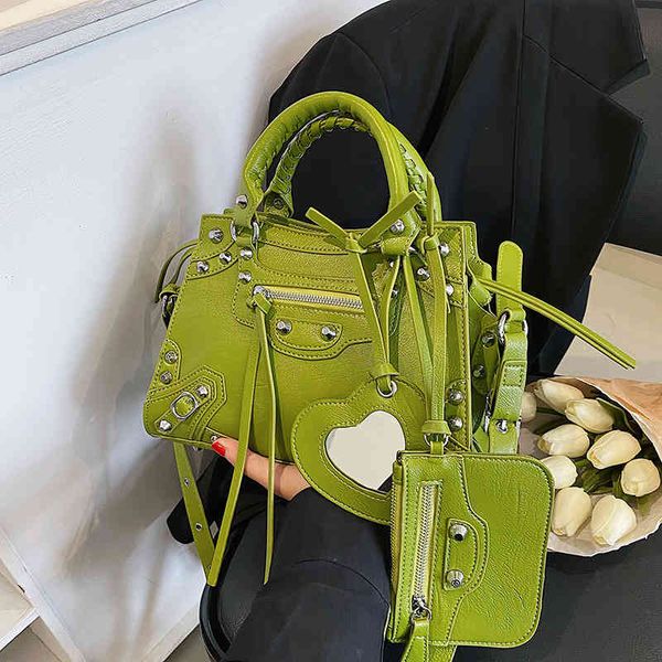new ins fashion rivet handbag women's personality street girl motorcycle one shoulder diagonal designer bags
new ins fashion rivet handbag women's personality street girl motorcycle one shoulder diagonal designer bags