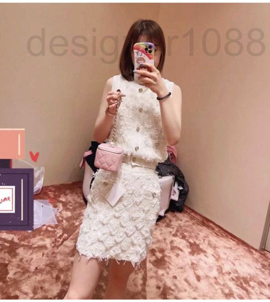 women's knits & tees designer 2022 spring and autumn style small fragrance temperament women's fashion tassel sleeveless knitted v, White
women's knits & tees designer 2022 spring and autumn style small fragrance temperament women's fashion tassel sleeveless knitted v, White
