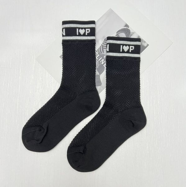 classic womens spring summer hosierys brand d's sock fashion hollow letter tube love style socks mercerized wool female hosiery thin co, Black;white
classic womens spring summer hosierys brand d's sock fashion hollow letter tube love style socks mercerized wool female hosiery thin co, Black;white