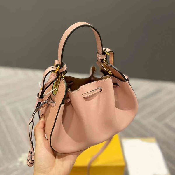 bucket bags vintage drawstring shoulder bag women luxury leather crossbody bags lady purse fashion beach handbags 220819
bucket bags vintage drawstring shoulder bag women luxury leather crossbody bags lady purse fashion beach handbags 220819
