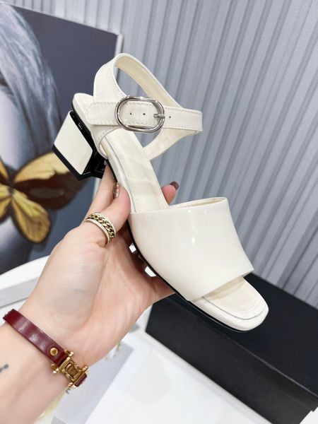 designer slippers women mules calfskin slide sandal coarser heels slippers summer luxury fashion ladies beach shoes with box, Black
designer slippers women mules calfskin slide sandal coarser heels slippers summer luxury fashion ladies beach shoes with box, Black