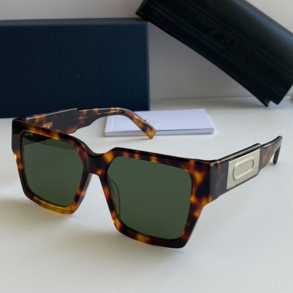 designer man or woman square sunglasses su spring summer fashion classic sunglasses leisure shopping mens outdoor driving vacation anti-uv40, White;black
designer man or woman square sunglasses su spring summer fashion classic sunglasses leisure shopping mens outdoor driving vacation anti-uv40, White;black