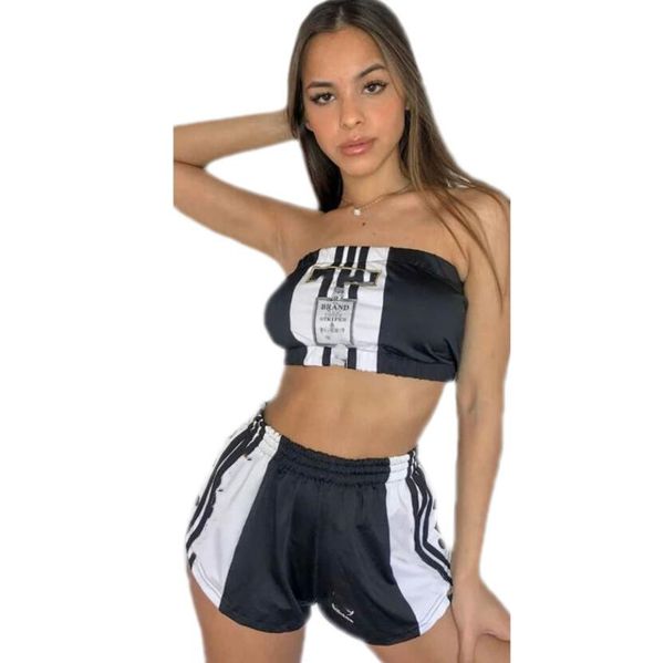 one shoulder 2 pieces club outfit women tracksuits cut out crop and patchwork short pants casual joggers suit 2023 matching sets, Gray
one shoulder 2 pieces club outfit women tracksuits cut out crop and patchwork short pants casual joggers suit 2023 matching sets, Gray