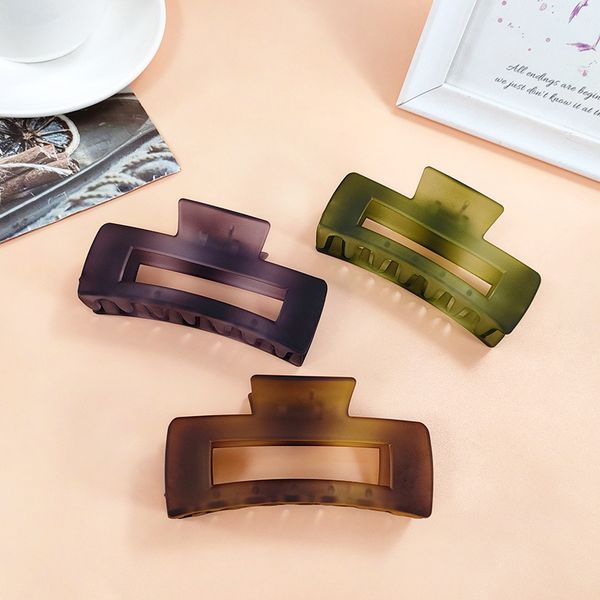 south korea's elegant large matte gradient grab clip temperament all-match high-end sense of the back of the head hair shark clip, Slivery;golden
south korea's elegant large matte gradient grab clip temperament all-match high-end sense of the back of the head hair shark clip, Slivery;golden