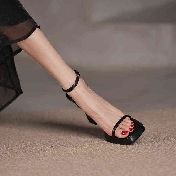 sandals women s shoes pumps fashion square head platform high heels one line belt sandals thick heel 220704, Black
sandals women s shoes pumps fashion square head platform high heels one line belt sandals thick heel 220704, Black