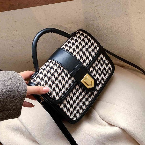year's popular qianniao women new msenger handbag2022 luxury brand fashion design versatile ladies bags
year's popular qianniao women new msenger handbag2022 luxury brand fashion design versatile ladies bags