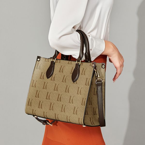 armpit bag 2022 versatile vintage one shoulder bag womens bag high sense fashion messenger small square
armpit bag 2022 versatile vintage one shoulder bag womens bag high sense fashion messenger small square