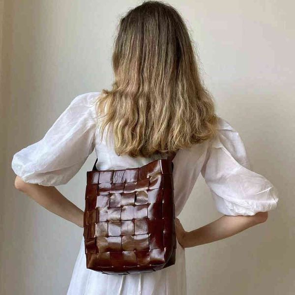 tote bag niche design commuter shoulder bag hand woven women's 2022 trend temperament
tote bag niche design commuter shoulder bag hand woven women's 2022 trend temperament