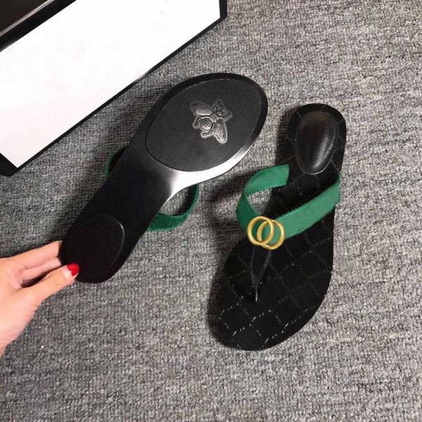 classic men slippers big bee summer rubber bottom woman beach slides letter flat heel designer sandals metal button lazy lady loaf195w, Black
classic men slippers big bee summer rubber bottom woman beach slides letter flat heel designer sandals metal button lazy lady loaf195w, Black