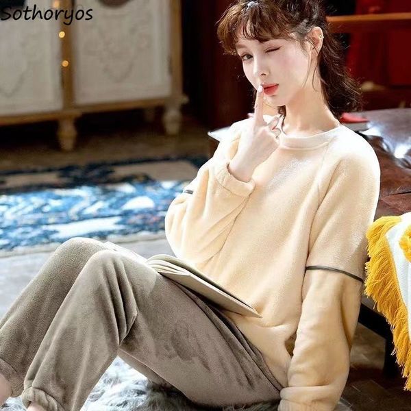winter new pajamas women chic ulzzang comfortable soft warm flannel thick female leisure popular daily gentle simple homewear l220803, Black;red
winter new pajamas women chic ulzzang comfortable soft warm flannel thick female leisure popular daily gentle simple homewear l220803, Black;red