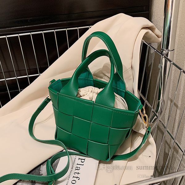 luxury women satchel fashion lady pu leather weaving bucket handbags ladies all-matching single shoulder bags h0203
luxury women satchel fashion lady pu leather weaving bucket handbags ladies all-matching single shoulder bags h0203