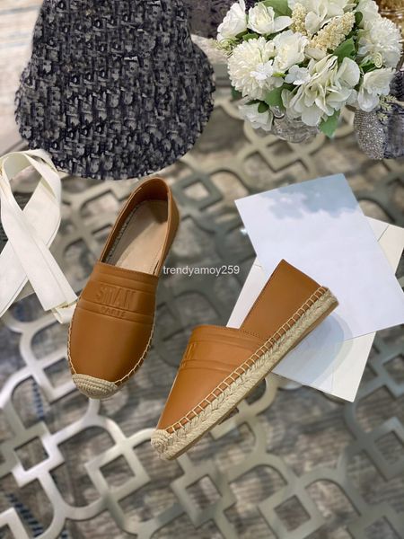 dress shoes woven sole single shoes elegant one foot flat bottomed women's leather tassel cashmere, Black
dress shoes woven sole single shoes elegant one foot flat bottomed women's leather tassel cashmere, Black