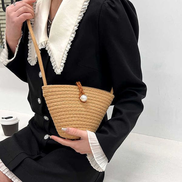 showecomfort01 store 2022selling mobile phone pearl bag shell grass woven bag beach mini bag
showecomfort01 store 2022selling mobile phone pearl bag shell grass woven bag beach mini bag