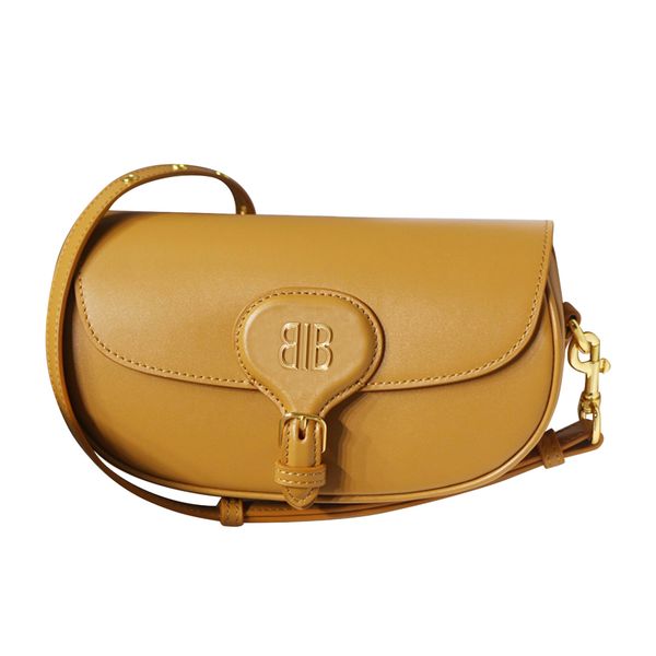 designer shoulder bags for women simple atmosphere suitable for all occasions caramel color 22cm
designer shoulder bags for women simple atmosphere suitable for all occasions caramel color 22cm