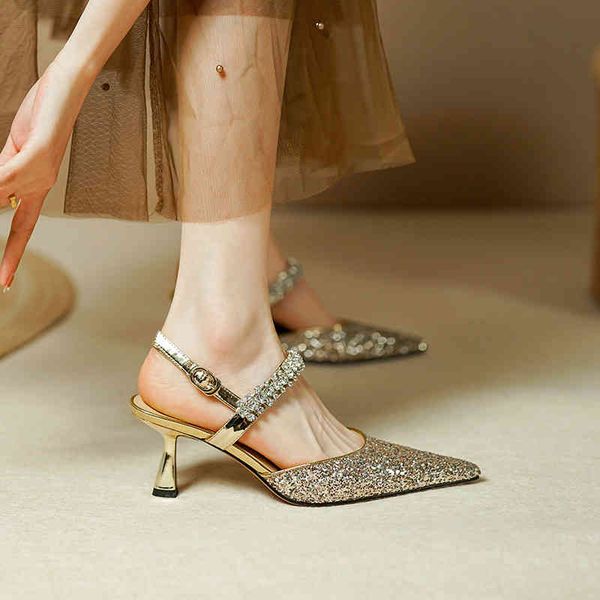 sandals exquisite feminine elegant baotou back empty sandals summer korean pointed sequin women 8gm8, Black
sandals exquisite feminine elegant baotou back empty sandals summer korean pointed sequin women 8gm8, Black