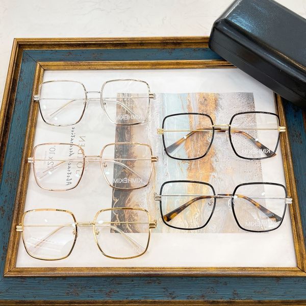 designer sunglasses 2022 new kimhekim myopia frame net red same flat light km2242, White;black
designer sunglasses 2022 new kimhekim myopia frame net red same flat light km2242, White;black
