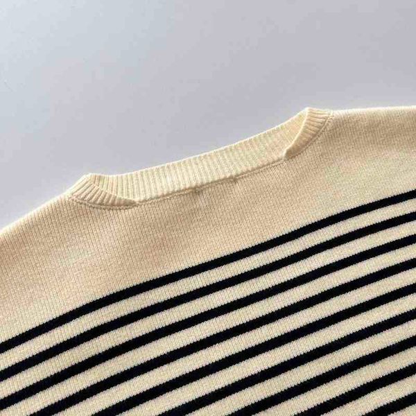 designerdesigner women's crewneck sweater classic stripe knit letters pullover sweater high waist oversized coat-quality, White;black
designerdesigner women's crewneck sweater classic stripe knit letters pullover sweater high waist oversized coat-quality, White;black