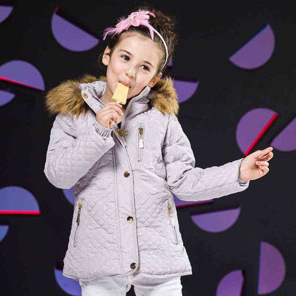 hooded fur collar girls winter parka jackets brand 4-8 year children autumn jackets solid girls warm outrunner j220718, Blue;gray
hooded fur collar girls winter parka jackets brand 4-8 year children autumn jackets solid girls warm outrunner j220718, Blue;gray