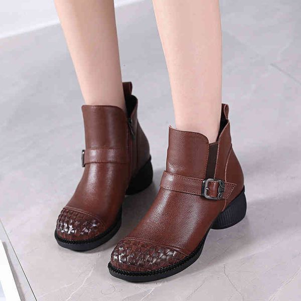 slippers autumn and winter thick heeled leather single boot middle heel large 43 short belt buckle mother's shoes 4eyk, Black
slippers autumn and winter thick heeled leather single boot middle heel large 43 short belt buckle mother's shoes 4eyk, Black