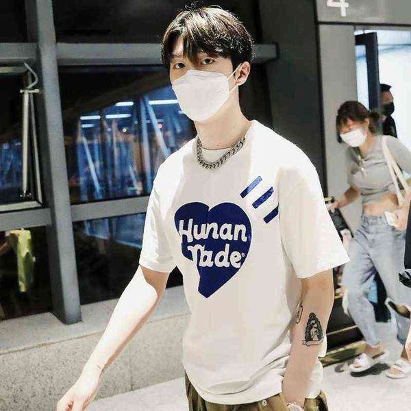 designer men's t-shirt japanese fashion isetan co branded love printed slub cotton men's and women's short sleeved t-shirt, White;black
designer men's t-shirt japanese fashion isetan co branded love printed slub cotton men's and women's short sleeved t-shirt, White;black