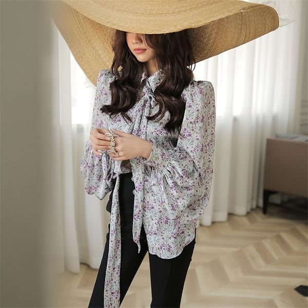 longsleeve slim elegant retro floral print blouse women ribbon flower printed satin shirt french tunic summer t200608, White
longsleeve slim elegant retro floral print blouse women ribbon flower printed satin shirt french tunic summer t200608, White