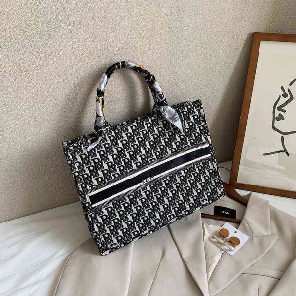 58% off simple women's large capacity bag new fashion versatile handbag korean version net red tote designer female shoulder handbags
58% off simple women's large capacity bag new fashion versatile handbag korean version net red tote designer female shoulder handbags