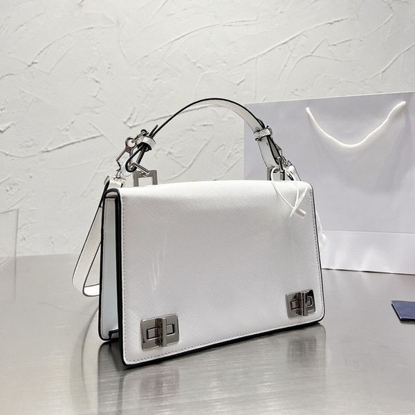 ladies shoulder crossbody bags luxury designer flap bag genuine leather double lock women handbag large capacity fashion simple tote black g
ladies shoulder crossbody bags luxury designer flap bag genuine leather double lock women handbag large capacity fashion simple tote black g
