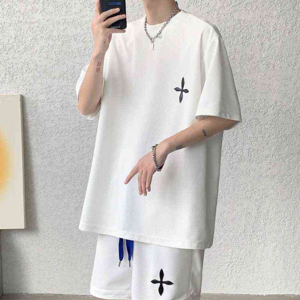 casual sportswear is fashionable and versatile 2022 summer new men's waffle loose large short sleeve t-shirt shorts sports suit men, Gray
casual sportswear is fashionable and versatile 2022 summer new men's waffle loose large short sleeve t-shirt shorts sports suit men, Gray