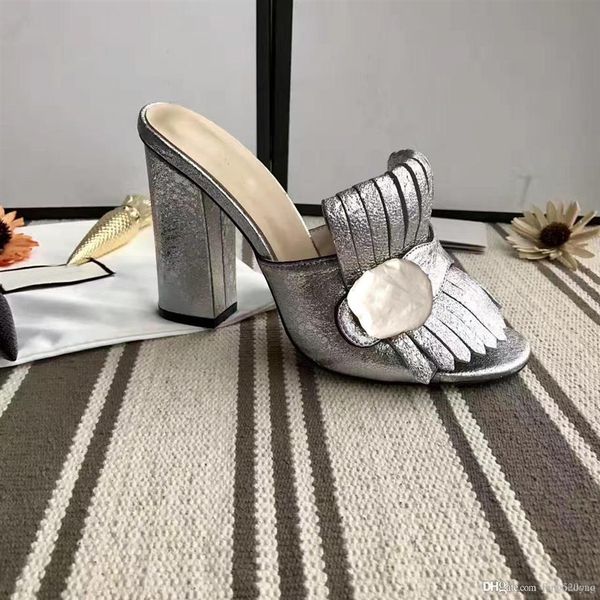 classic women half slippers cowhide 100% leather suede thick heels metal slides woman shoe beach lazy sandals271a, Black
classic women half slippers cowhide 100% leather suede thick heels metal slides woman shoe beach lazy sandals271a, Black