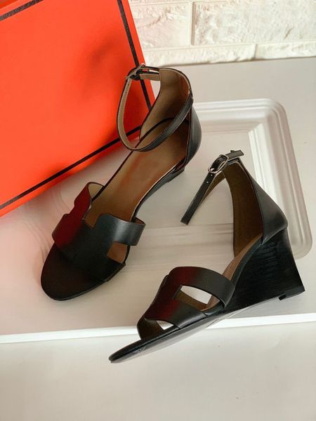 22s/s shoes designers women heeled legend sandals wedge shoes black luxury designer h sandal genuine leather calfskin 35-42
22s/s shoes designers women heeled legend sandals wedge shoes black luxury designer h sandal genuine leather calfskin 35-42